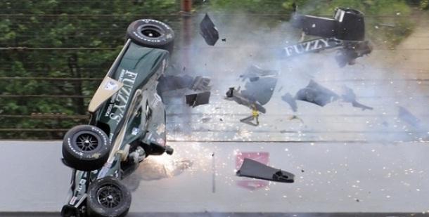 Accident teribil la IndyCar. Pilotul britanic Justin Wilson a murit în urma unei lovituri la cap (VIDEO)