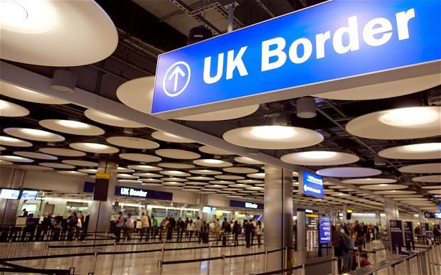 The Telegraph: Într-un an, numărul muncitorilor români înregistraţi în Marea Britanie s-a triplat The Telegraph: Într-un an, numărul muncitorilor români înregistraţi în Marea Britanie s-a triplat