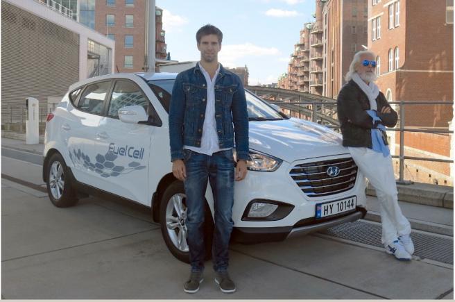 Record pentru Hyundai ix35 Fuel Cell: 2.383 km în 24 de ore