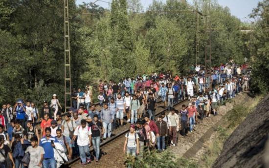Austria își închide frontierele pentru imigranți Austria își închide frontierele pentru imigranți