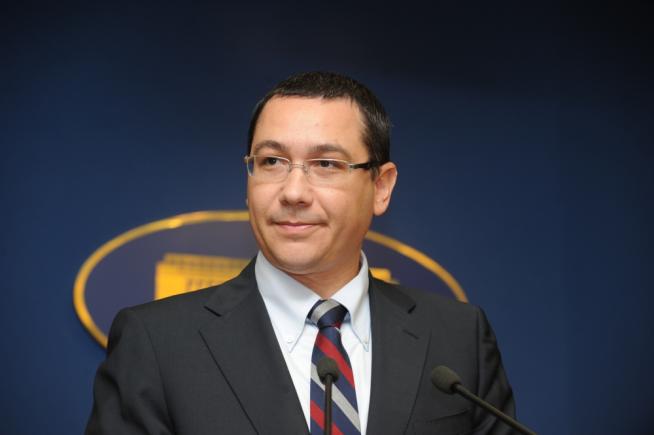 Iohannis nu e de acord cu comasarea alegerilor şi încă mai aşteaptă demisia lui Ponta