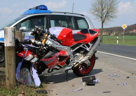 Un motociclist român a decedat în urma unui impact frontal cu un alt motociclist în Germania