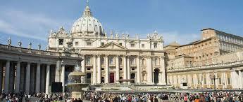 INDIGNARE la Vatican. Vorbele unui preot polonez au supărat Biserica
