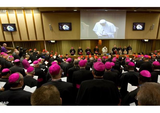 Papa Francisc: Biserica nu este un muzeu, iar Sinodul episcopilor nu este un parlament cu negocieri, pacte şi compromisuri 