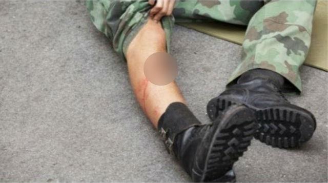 Un băcăuan s-a împușcat în picior, în timp ce-și curăța arma de vânătoare