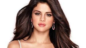 Cântăreaţa Selena Gomez, în vârstă de 23 de ani : Am fost diagnosticată cu lupus