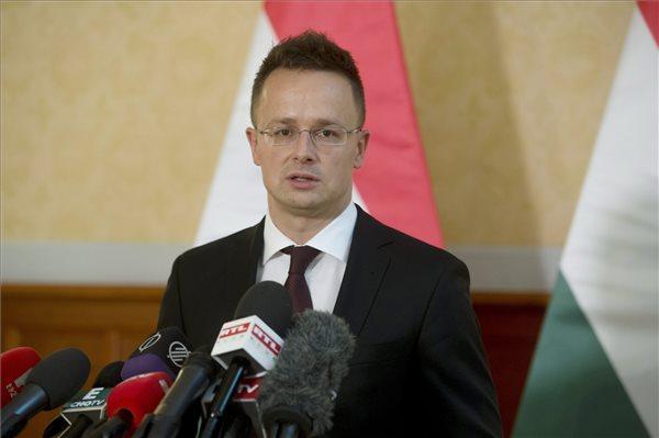 Ungaria reintroduce temporar controalele la graniţa cu Slovenia