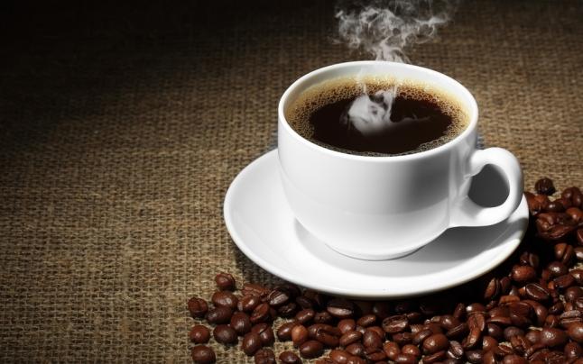 OMS anchetează posibilul efect cancerigen al cafelei