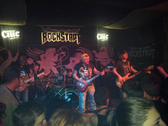 Clubul Rockstadt isi suspenda temporar activitatea. Motivul: au aceeași izolație Clubul Rockstadt isi suspenda temporar activitatea. Motivul: au aceeași izolație