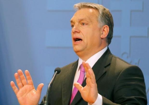 Orban dezvăluie planul secret al Germaniei: relocarea în UE a 500.000 de refugiaţi sirieni