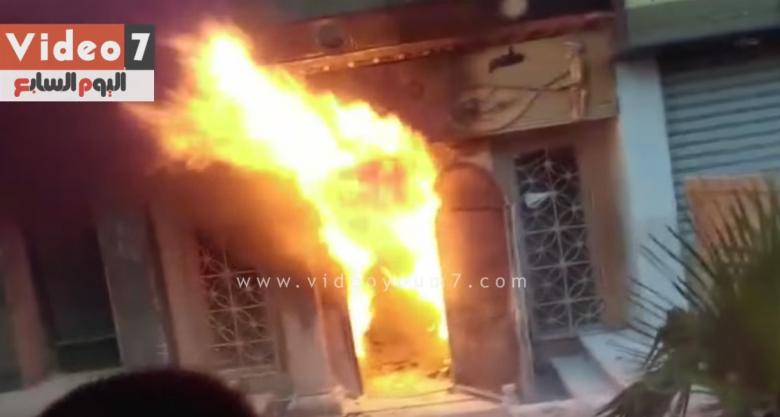 ATAC cu sticle incendiare la Cairo. 16 morți, după ce un fost angajat a aruncat cocktail-uri Molotov într-un restaurant (VIDEO)