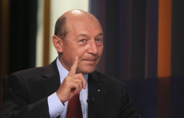 Băsescu: Bugetul pe 2016 este bugetul lui Victor Ponta. Nu văd ce au făcut tehnocrații