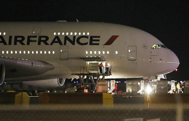 Bomba din avionul Air France oprit în Kenya nu era o bombă