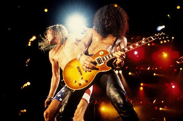 În 2016, turneu Guns N’ Roses cu Axl şI Slash. 25 de concerte de stadion în SUA