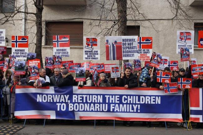 Cazul familiei Bodnariu. MAE și ambasadorul Norvegiei au discutat principii