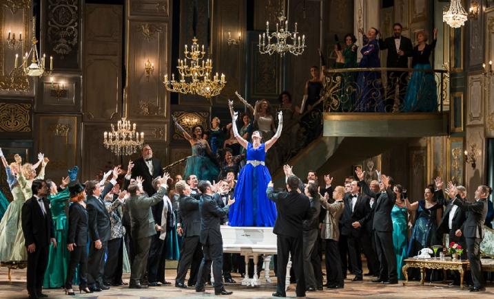 “Traviata” s-a întors din Statele Unite , pe scena Operei Naționale