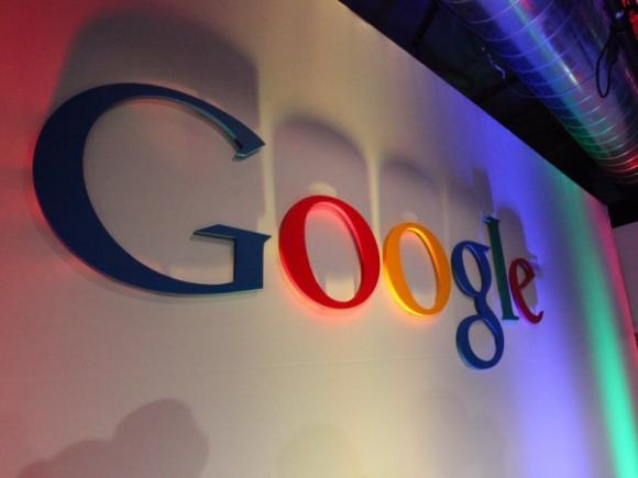 Franţa impune Google să îşi plătească taxele şi impozitele restante