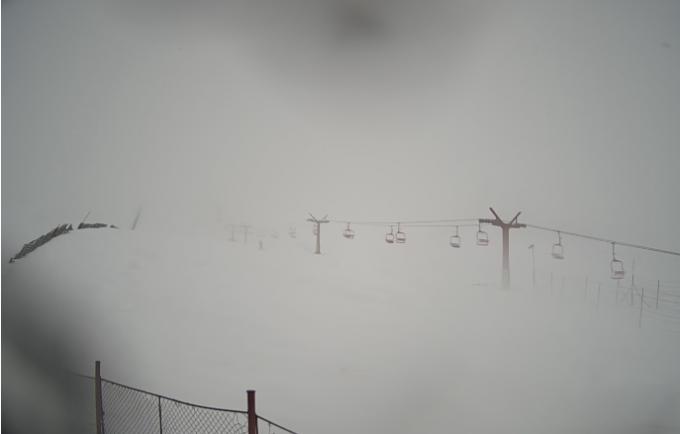 Ninge viscolit în Valea Dorului, imagini pe webcam mariustuca.ro