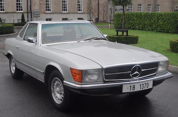 Cu cât s-a vândut Mercedesul lui Ceauşescu la licitaţie