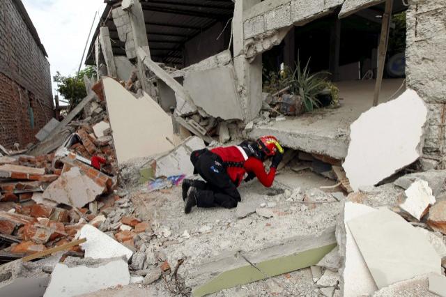 BILANȚ DRAMATIC în Ecuador: 272 de morți și mii de răniți în urma cutremurului (VIDEO)