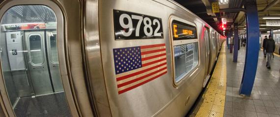 Român, erou pe net! A sărit în apărarea unor femei musulmane în metroul din New York