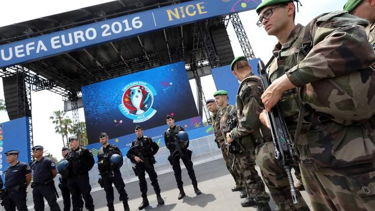 Un terorist plănuia să se arunce în aer într-un fanzone la meciul Belgiei de duminică
