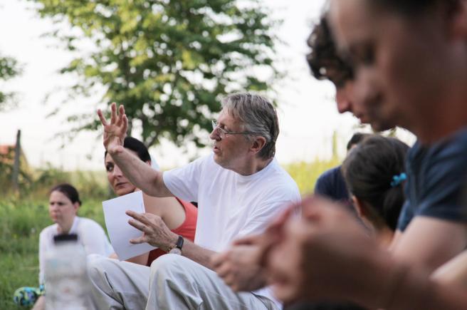 Începe Academia Itinerantă Andrei Şerban 2016 la Castelul Macea (Arad)