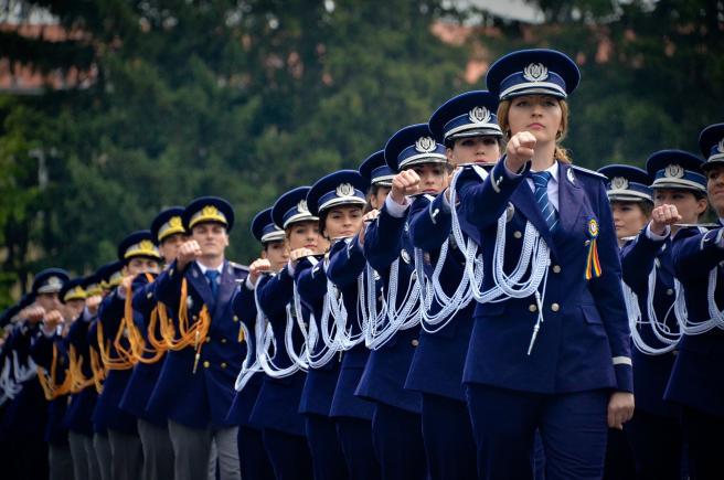 Vrei să ajungi poliţist? Iată cu câţi trebuie să te baţi!  