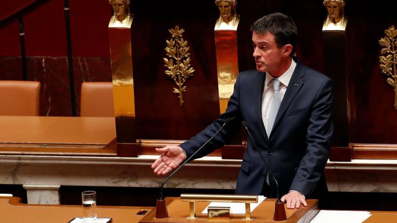 Franţa a prelungit cu ŞASE LUNI starea de urgenţă Franţa a prelungit cu ŞASE LUNI starea de urgenţă