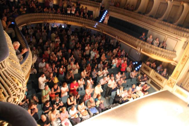 Succes teatral românesc la Lisabona