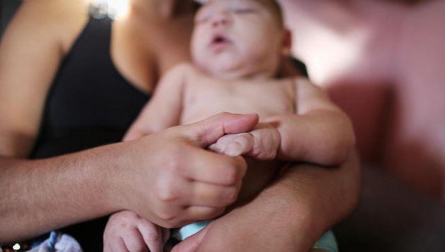 Virusul Zika, bănuit şi de deformarea articulaţiilor la nou-născuţi