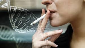 Fumatul afectează ADN-ul. Lasă urme şi la 30 de ani de la renunţare