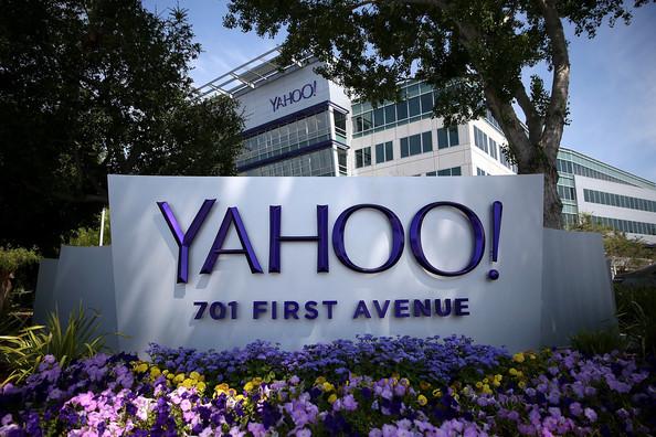 Yahoo v-a spionat mailul