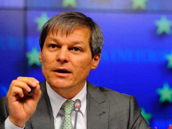 Premierul Dacian Cioloș a lansat Platforma România 100, cu 10 principii ale guvernării pentru cetăţeni