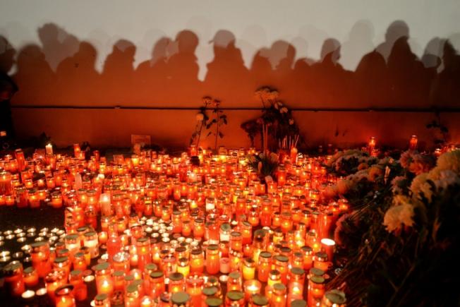 24 de secunde, în memoria #Colectiv. MELODIA care a revoltat victimele tragediei din „CLUBUL GROAZEI“