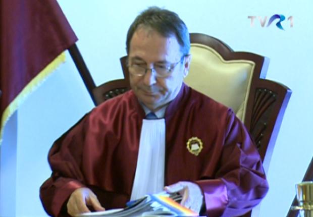 Legea de modificare a ordonanţei privind plagiatele, neconstituţională