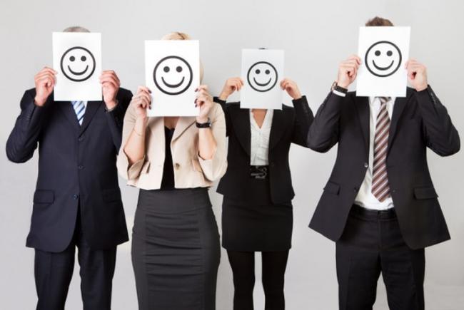 Ești fericit la locul de muncă? Vezi câți alți fraieri sunt