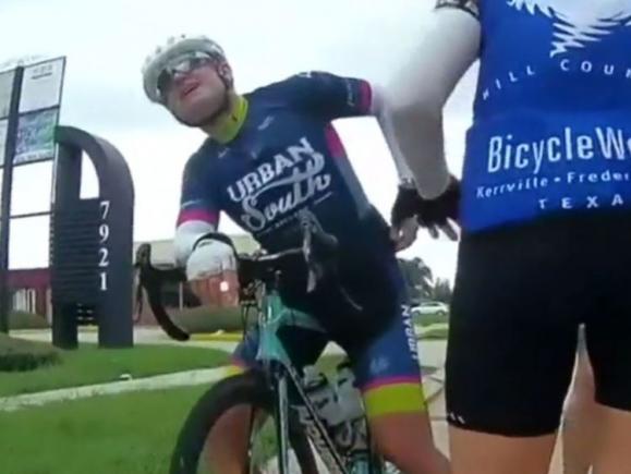 Ciclist împuşcat în timpul unei curse (VIDEO)