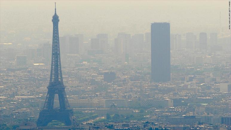 Statul francez, dat în judecată de un bolnav din cauza poluării aerului