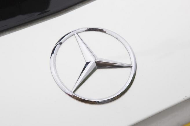 Daimler recheamă în service 3 milioane de maşini din Europa