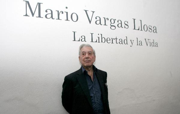 Celebrul scriitor Mario Vargas Llosa, împotriva "puciştilor" catalani