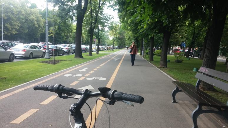 Câți români se deplasează cu bicicleta la locul de muncă