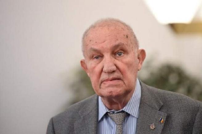 A murit academicianul Dinu C. Giurescu