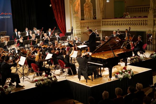 Cristian Mandeal - concert de succes in deschiderea Festivalului Schumann de la Zwickau