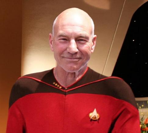 Patrick Stewart revine în rolul căpitanului Picard într-o nouă serie Star Trek 