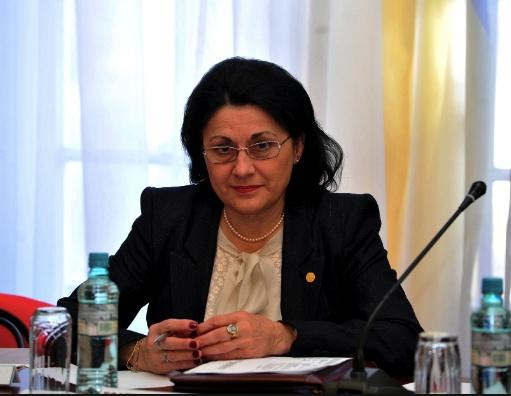 Ministrul Educației, Ecaterina Andronescu, demisă de premier, din cauza unor afirmații referitoare la cazul Caracal