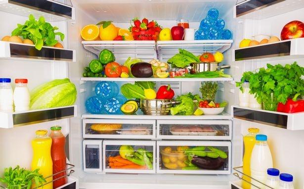 Lista alimentelor care trebuie şi care nu trebuie ţinute la frigider