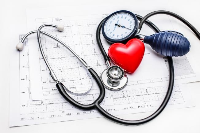 Administrarea tratamentului pentru hipertensiune înainte de culcare scade riscul de incidente cardiovasculare și de deces