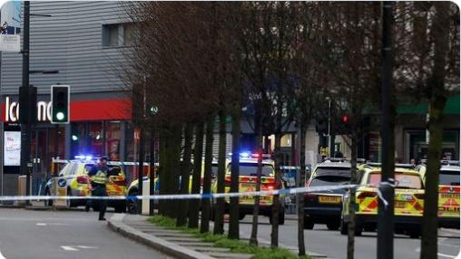 Incident terorist la Londra. Poliţia a împuşcat un bărbat