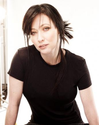 Shannen Doherty, din serialul TV "Beverly Hills, 90210", are cancer în stadiul 4
